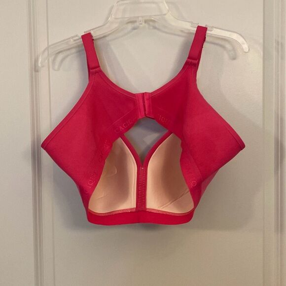 Cacique bra, size 42C lightly lined no wire bra - Picture 3 of 6